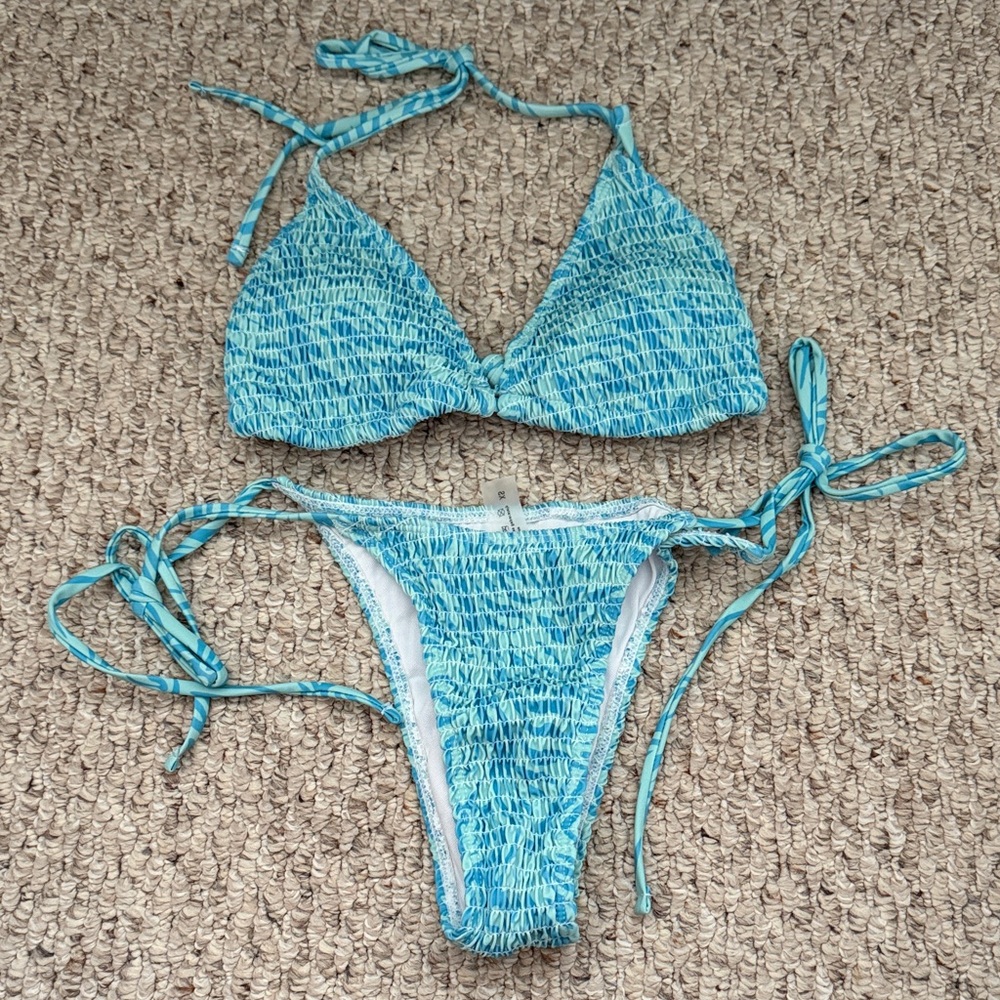 SHEIN Light Blue Smocked Tie-Side Bikini Set